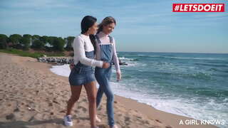 LETSDOEIT - #Apolonia Lapiedra - Жыныстық қыздар сходят с ума өзінің жаңа үй