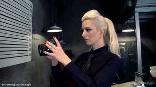 Nagy mellek MILF rendőr Cseresznye Szakadt anális játékok, barna rab Maddy O Reilly az irodában, akkor análisan dugja Veronica Avluv a cellában hármasban Nagy mellek MILF rendőr Cseresznye Szakadt anális játékok, barna rab Maddy O Reilly az irodában, akkor análisan dugja Veronica Avluv a cellában hármasban