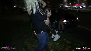 Horny langsing bom Anni Malaikat tanpa pelana di kereta dari Pengguna fucked