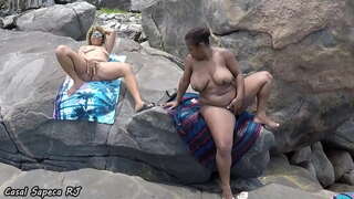 DOGGING நா PRAIA
